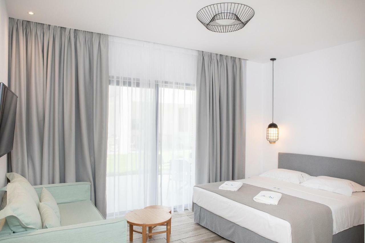 Suites Sole Keramoti  Extérieur photo